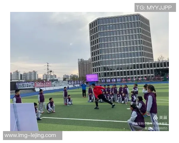 清华附小足球队奋勇拼搏展现青春风采助力校园体育文化发展