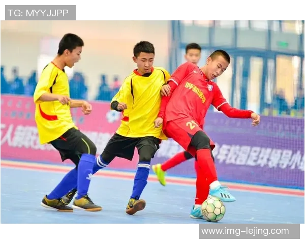 蓬蓬足球的魅力与激情探讨如何提升青少年参与度与竞技水平 蓬蓬足球的魅力与激情探讨如何提升青少年参与度与竞技水平