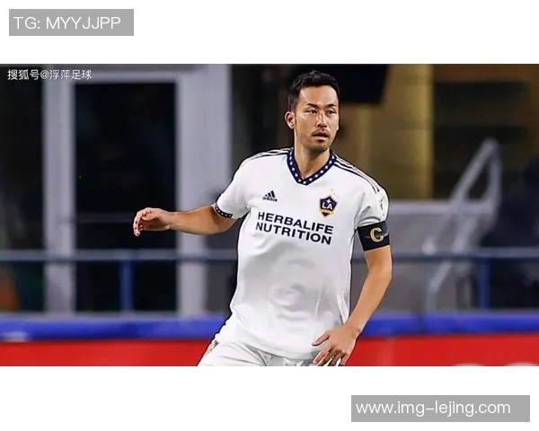 银河足球队立绘展示：探索每位球员的独特魅力与风采